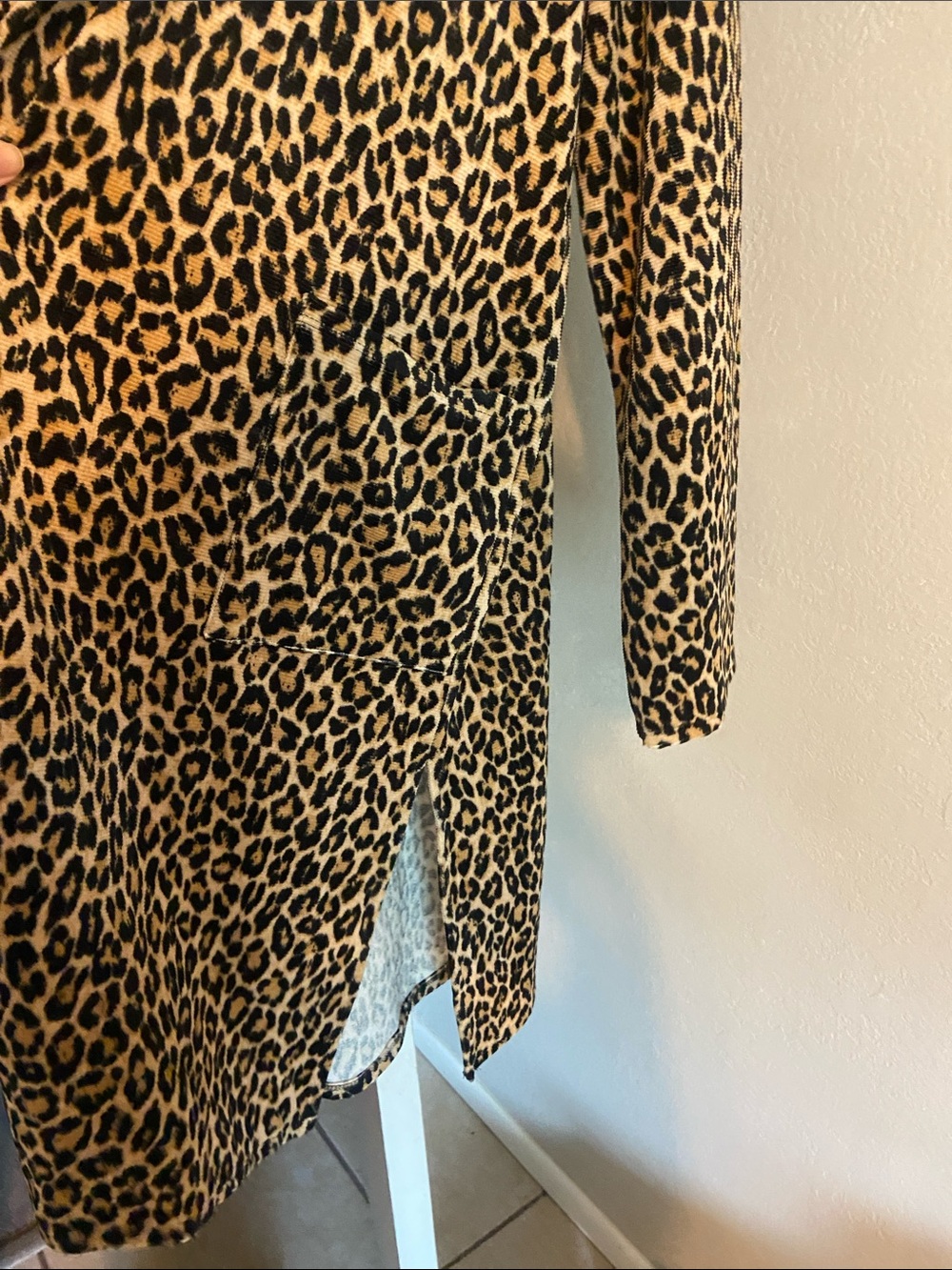 Lightweight Leopard Print Open Cardigan - Beige & Black - Picture 5 of 5